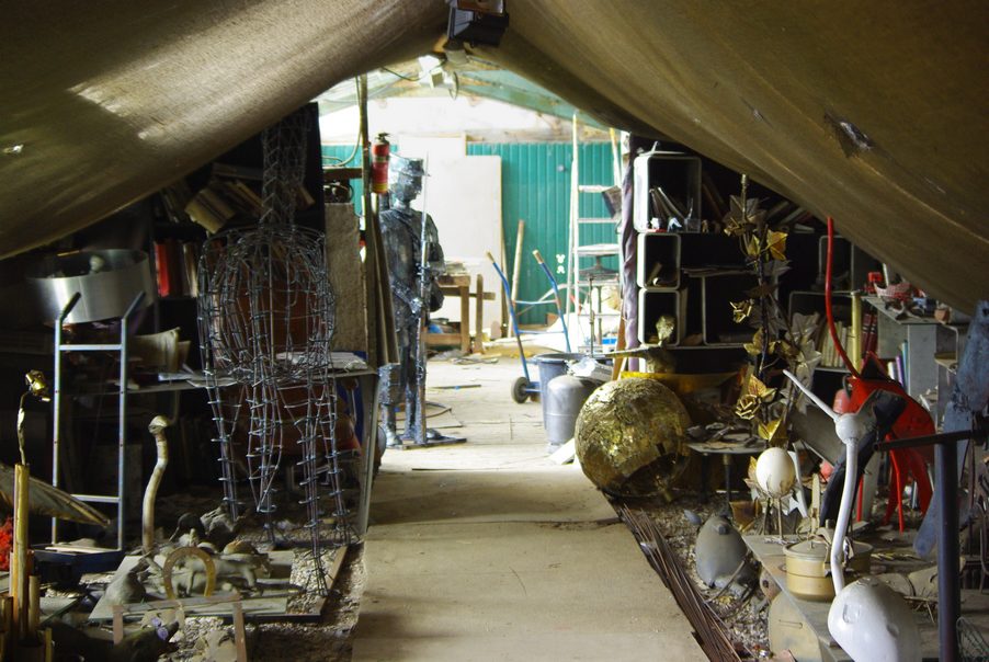 Chez le Sculpteur Francois Melin 032.jpg